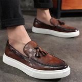 Men's Retro Embossed Leather Tasseled Flat Shoes