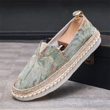 Vintage Floral Leaf Print Slip-On Flat Canvas Shoes for Men