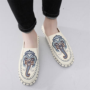 Ethnic Style Elephant Embroidered Cotton Linen Cloth Shoes for Men