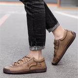 Men's Retro Microfiber Soft Rubber Sole Anti-slip Lace Up Shoes