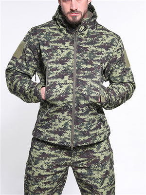 High-Quality Camouflage Outdoor Thermal Waterproof Fleece Lining Hooded Windbreaker